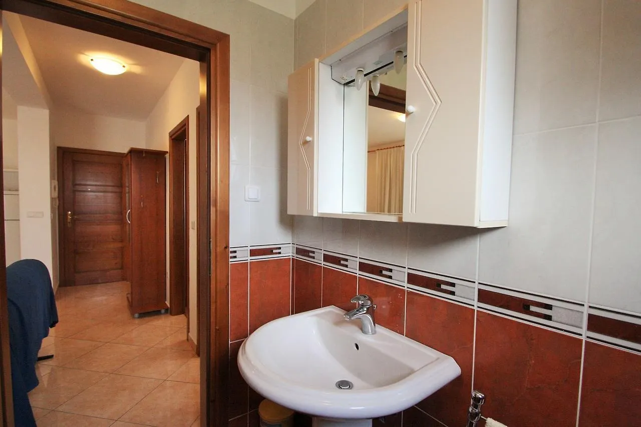 Apartment Bilic With Balcony Poreč