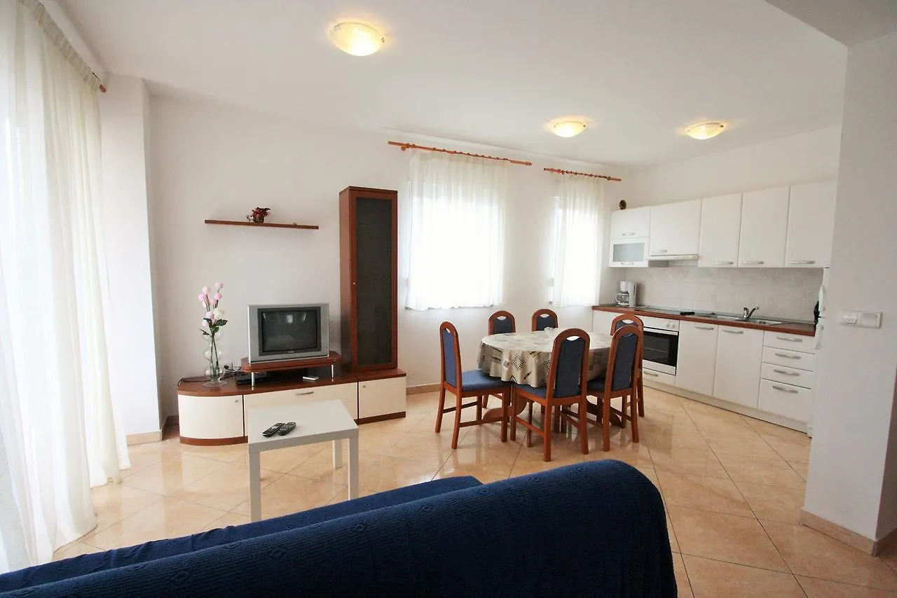 Apartment Bilic With Balcony Porec Croatia